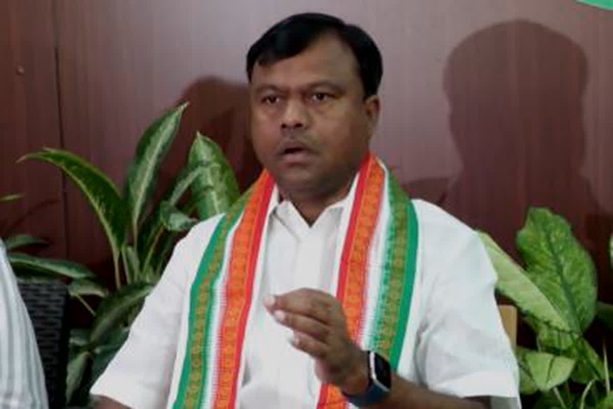 हार के डर से बौखलाई है BJP, छत्तीसगढ़ में कांग्रेस को मिलेंगी ज्यादा सीटें-PCC चीफ दीपक बैज