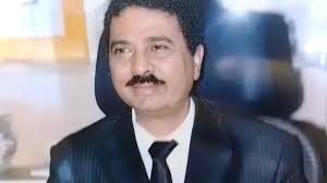 शराब घोटाले मामलें मेंEOW ने रिटायर्ड IAS निरंजन दास को हिरासत में लिया