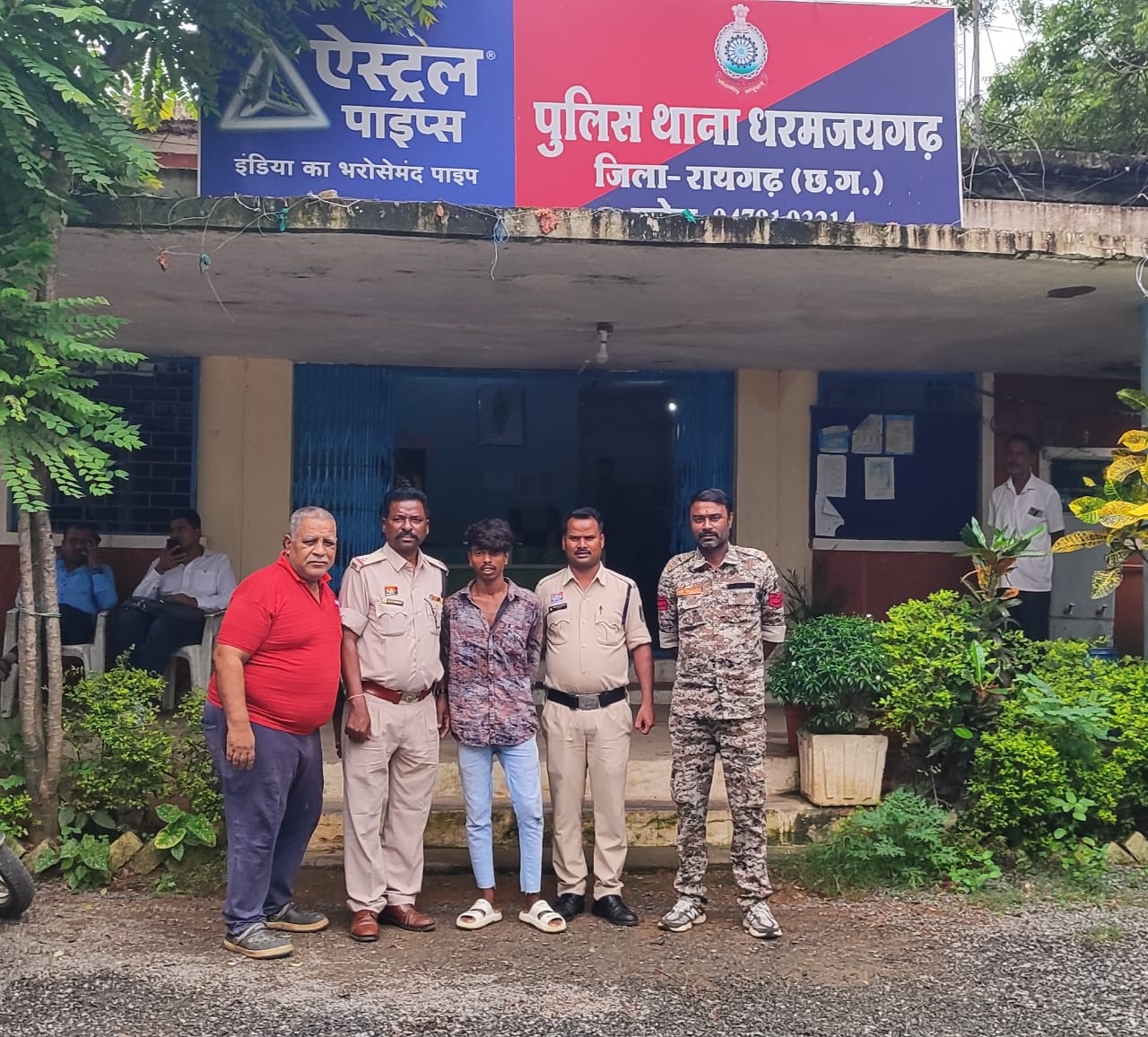 धरमजयगढ़ में बर्तन दुकान में चोरी करने वाला आरोपी गिरफ्तार, CCTV से हुई पहचान, बर्तन व नगदी बरामद