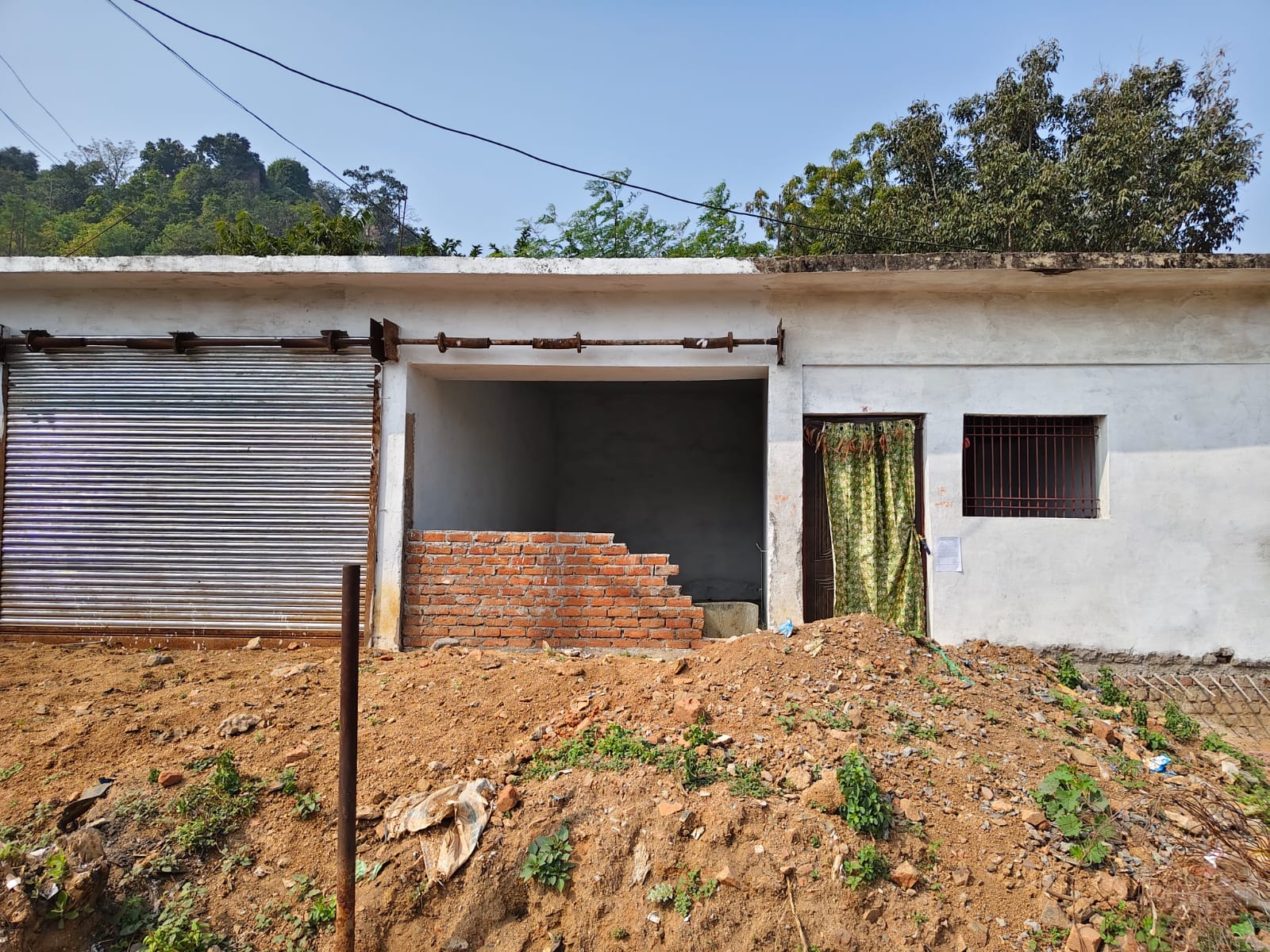 शासकीय भूमि पर अतिक्रमण पर जनदर्शन में हुई शिकायत पर जांच शुरू
