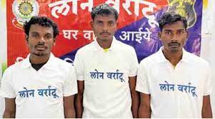 कमांडर सहित 3 नक्सलियों ने किया सरेंडर