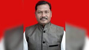 चौंकाने वाला फैसला : 24 घंटे के अंदर बड़ा उलटफेर,गरियाबंद में अध्यक्ष पद का उम्मीदवार बदला 