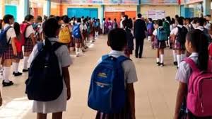 स्कूलों की मनमानी पर शिकंजा, शिक्षा विभाग ने 3 स्कूलों को दी अंतिम चेतावनी