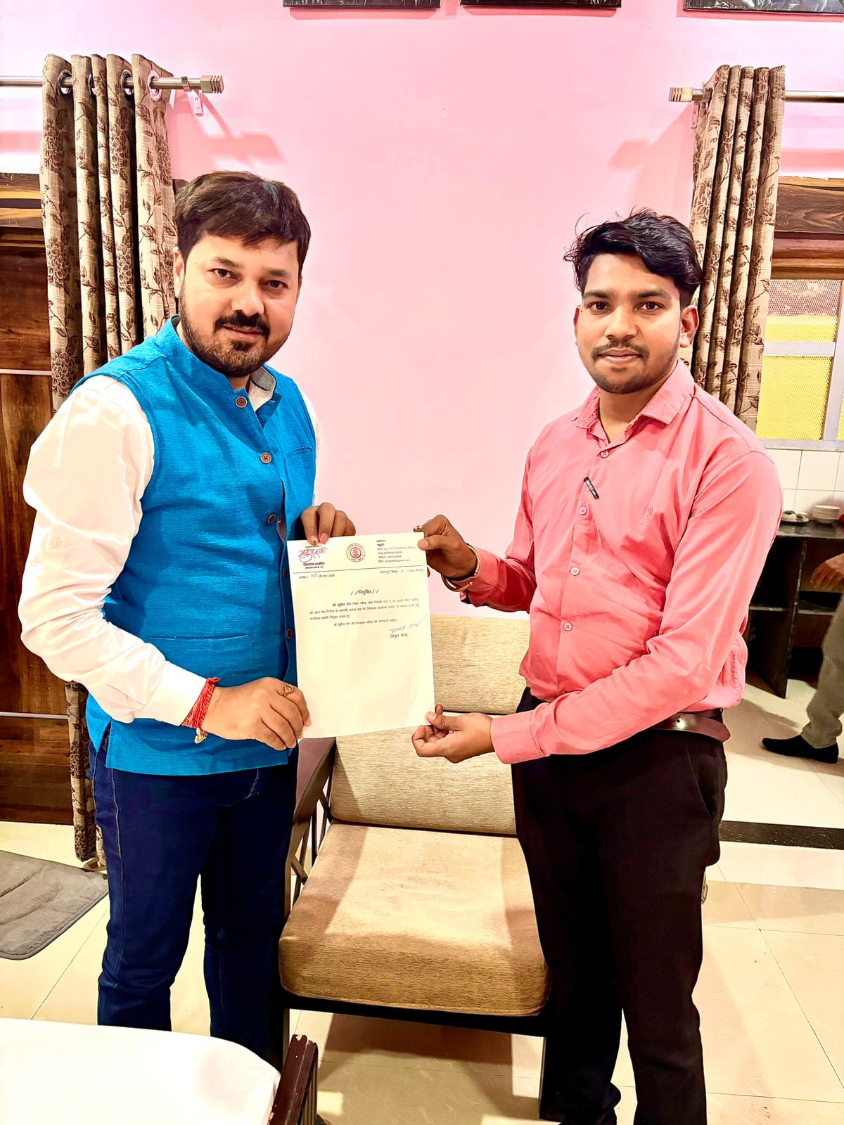 विधायक अनुज शर्मा ने सुमित सेन को बनाया  कार्यालय प्रभारी दिया नियुक्ति पत्र 