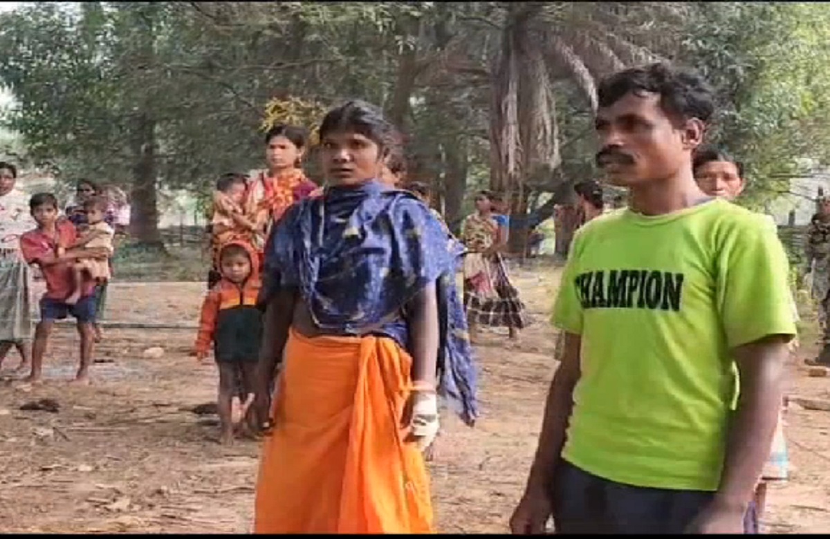 Bijapur Naxal News: नक्सली मुठभेड़ में मासूम की मौत के बाद उठें कई सवाल