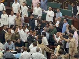 वक्फ पर हंगामा जम्मू कश्मीर मुस्लिम राज्य है  : एनसी