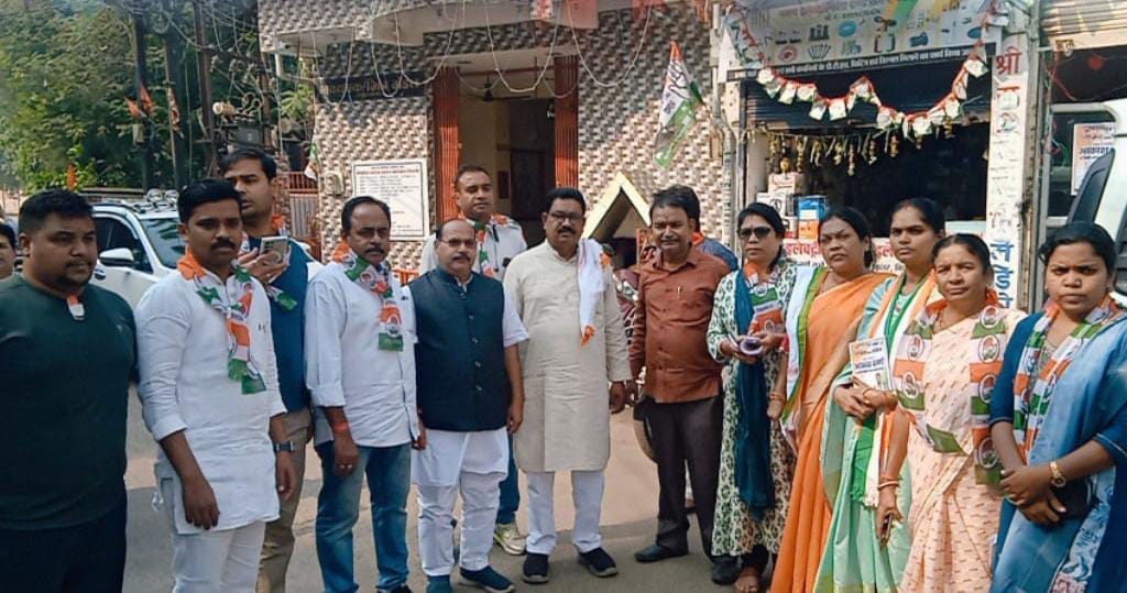 उपचुनाव में कांग्रेस प्रत्याशी के पक्ष में विधायक भोलाराम साहू ने किया चुनाव प्रचार