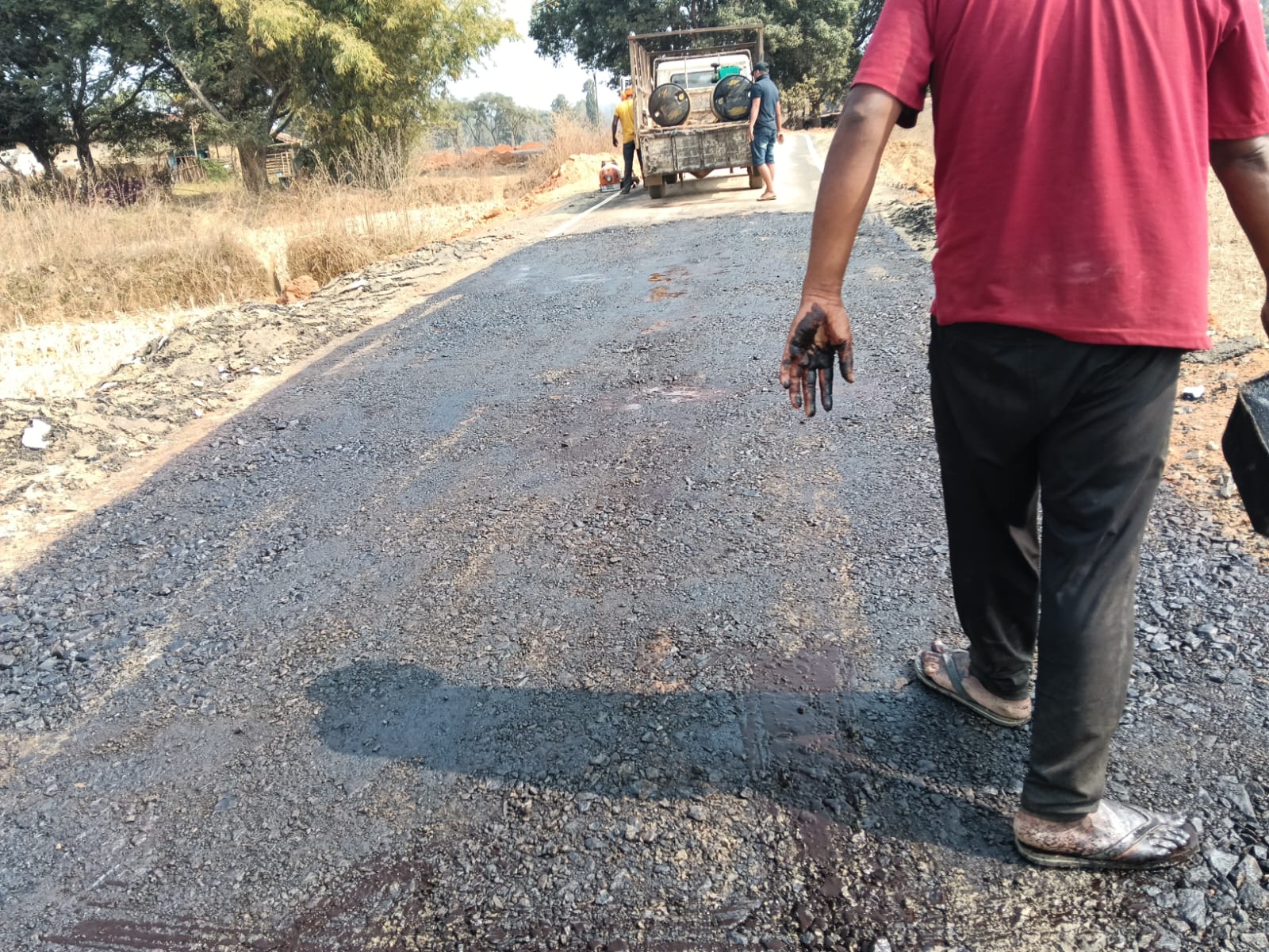 पीएम जनमन सड़कों पर उठे सवालों का विभाग ने किया भ्रामक खबरों का किया गया आधिकारिक खंडन