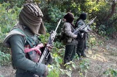 नक्सलियों को चटाई धूल..