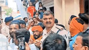 रायपुर में एक बार फिर धर्मांतरण-मतांतरण पर बवाल,महिला समेत दो पर FIR 