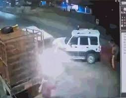  डीजल चोर पुलिस की घेराबंदी को तोड़कर भागे, वारदात CCTV कैमरे में कैद