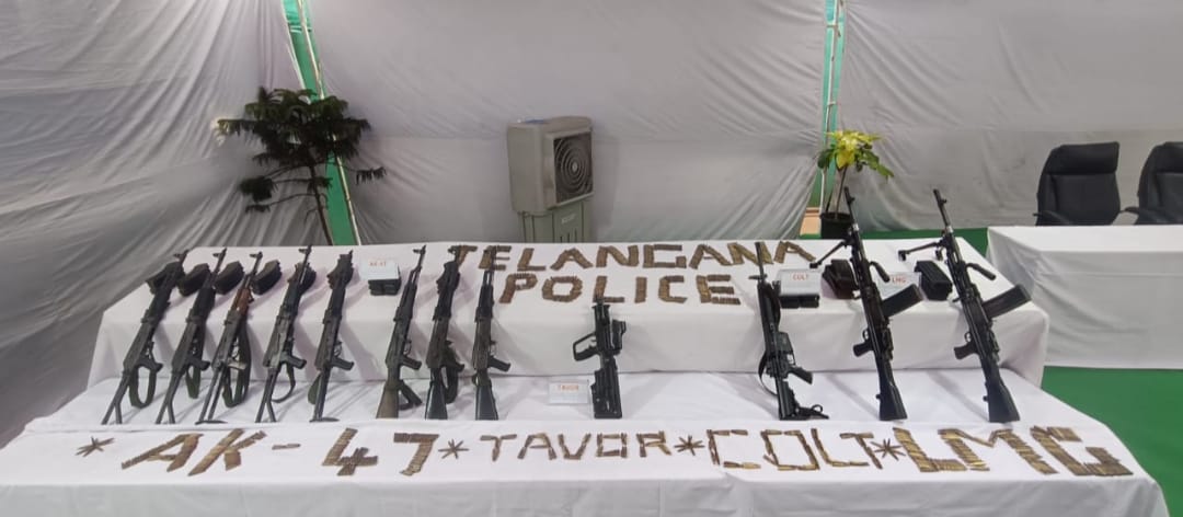 माओवादियों को बड़ा झटका: GLA चीफ बाड़से देवा ने हैदराबाद में किया आत्मसमर्पण