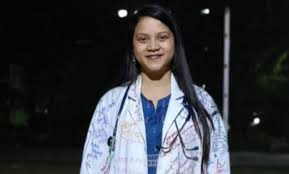 सिम्स अस्पताल परिसर में महिला डॉक्टर ने लगाई फांसी….