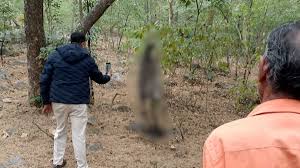  लापता बुजुर्ग की लाश फंदे पर लटकी मिली,जाँच में जुटी पुलिस 