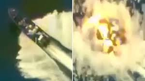 अमेरिका ने ड्रग्स भरी तीन और नावें उड़ाईं, 11 की मौत