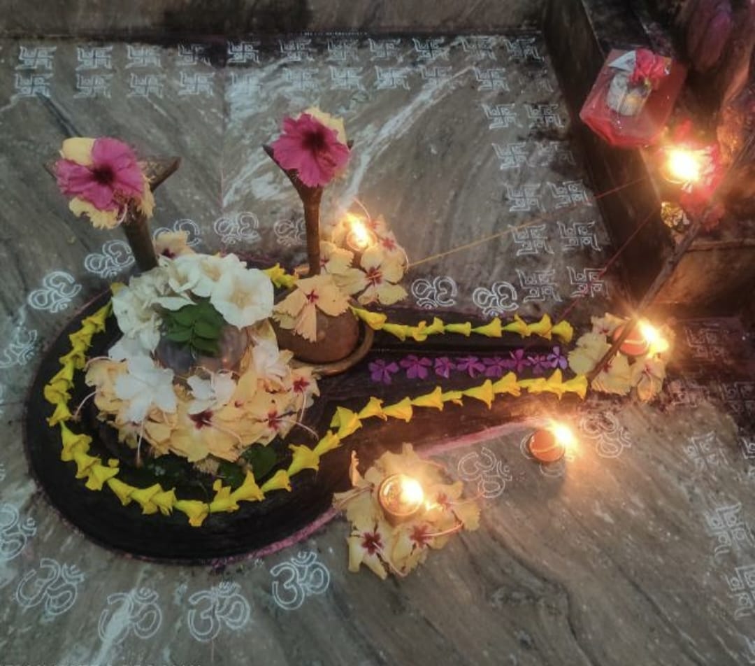 कोपरा नगर में सावन पर भक्तों का मंदिरों में मेला ,कर्पूरेश्वरनाथ महादेव मंदिर में गुंजा हर हर महादेव