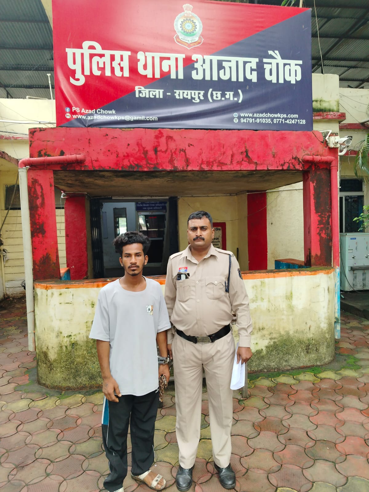 चाकू लहराकर आम जनता को डराते-धमकाते आरोपी गिरफ्तार