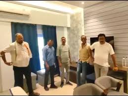 राजनांदगांव के होटल में चल रहा था जुआ,कांग्रेस जिला पंचायत सदस्य समेत 4 गिरफ्तार 