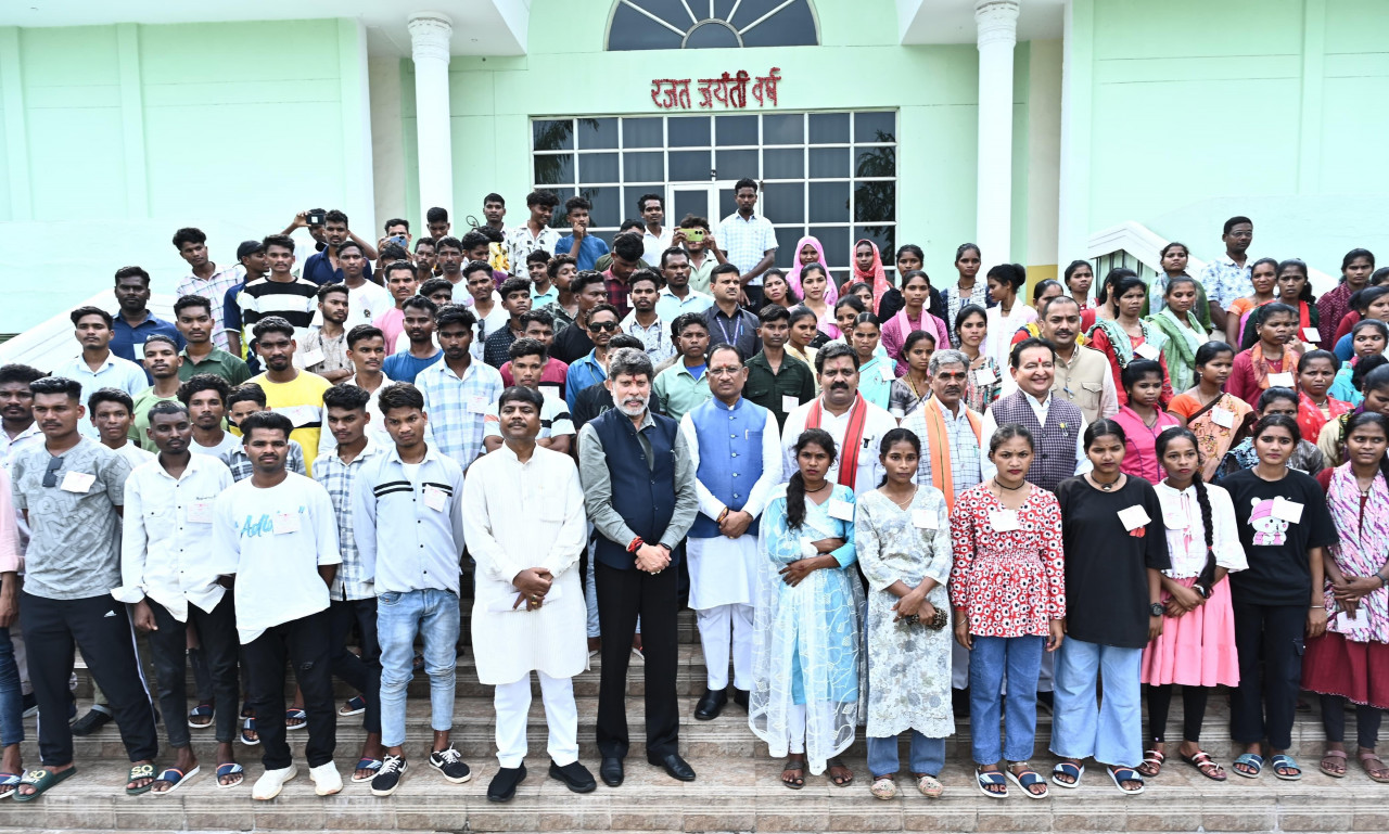  बस्तर का हर गांव बनेगा आपका अच्छा गांव : मुख्यमंत्री विष्णुदेव साय