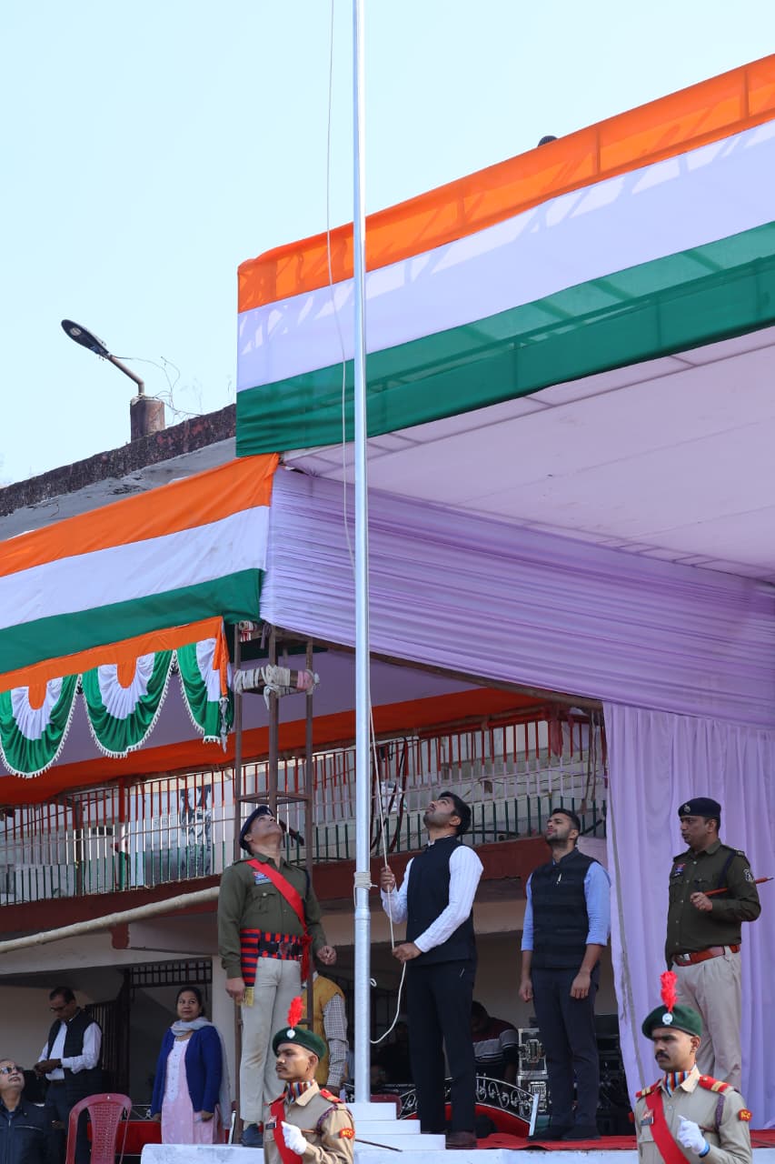 शहीद कर्नल विप्लव त्रिपाठी स्टेडियम में गणतंत्र दिवस समारोह की फुल ड्रेस रिहर्सल संपन्न