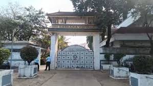 मान्यता पर संकट,श्री शंकरा विद्यालय सेक्टर-10...डीईओ ने संचालक को लिखा पत्र 
