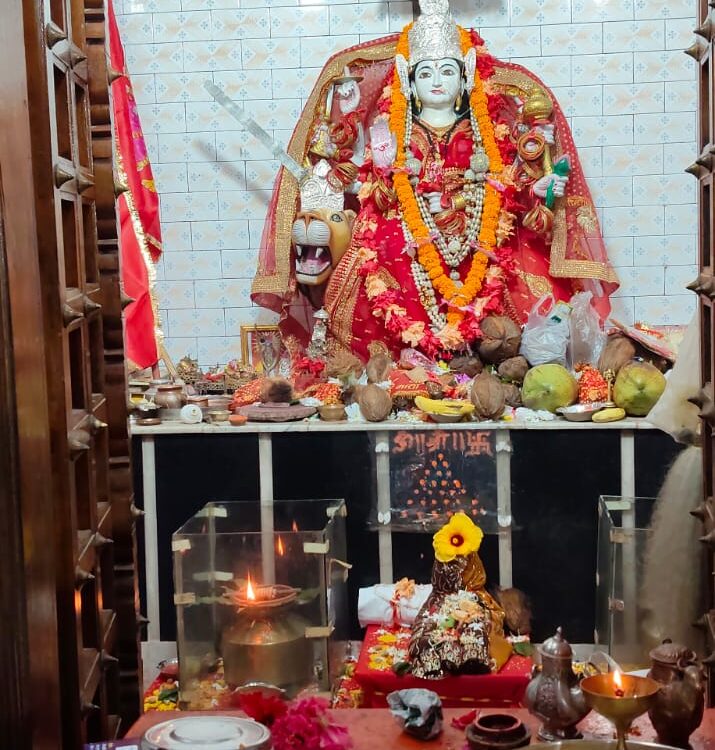 शक्ति की आराधना का महापर्व शारदीय नवरात्र गरियाबंद में शुरू: 301 ज्योति कलशों से जगमगाया शिव दुर्गा मंदिर