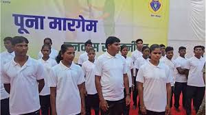 बीजापुर में 34 नक्सलियों ने एसपी और DIG CRPF के सामने किया समर्पण