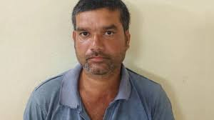 कवर्धा जिले में दोहरे हत्याकांड का खुलासा,पिता और बुआ की हत्या कर युवक ने किया सरेंडर