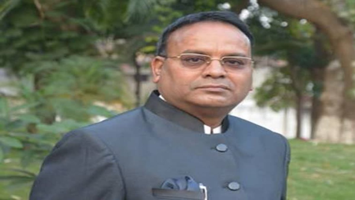 सीतापुर विवाद पर अजय चंद्राकर का बड़ा बयान: ‘दबाव नहीं, पहले देखें लक्ष्मण रेखा किसने लांघी’
