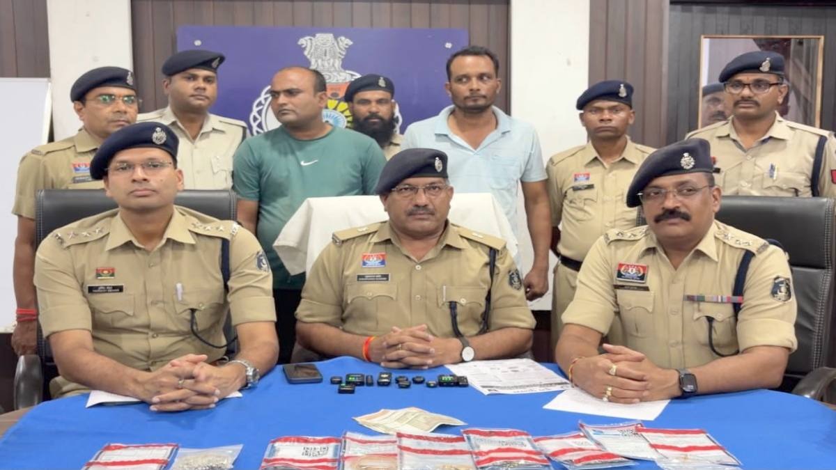 दुर्ग में 8 सूने मकानों में चोरी का मास्टरमाइंड गिरफ्तार, 32 लाख का माल बरामद