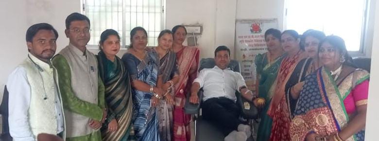 साहू युवक युवती परिचय सम्मेलन मे रक्तदान शिविर मे हुआ 26 यूनिट रक्तदान 
