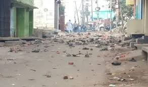 मस्जिद के सर्वे के बीच संभल में आज फिर चले पत्थर 
