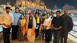सपा सांसद अवधेश प्रसाद ने सपरिवार किए रामलला के दर्शन,इस बात पर जताई नाराजगी