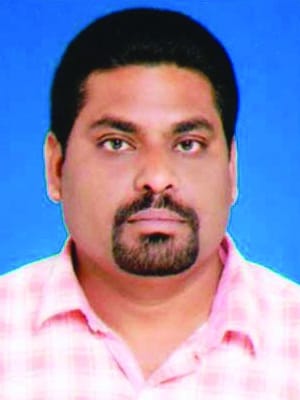 नहीं है इंग्लिश मीडियम स्कूल, जाएंगे न्यायालय : क्रिष्टोफर पॉल