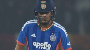 शुभमन गिल का नहीं चला बल्‍ला,कटक में फेल होने के बाद बुरी तरह हुए ट्रोल 