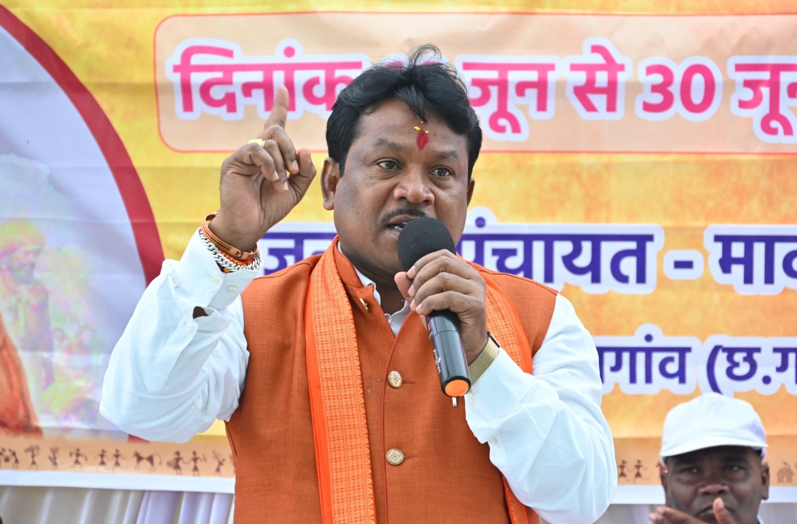 सांसद महेश कश्यप की अनुशंसा पर 1.25 लाख रुपये की स्वेच्छानुदान राशि स्वीकृत