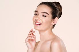 Beauty Tips:इन घरेलू उपाय से पाएं ग्लोइंग और यंग लुक 