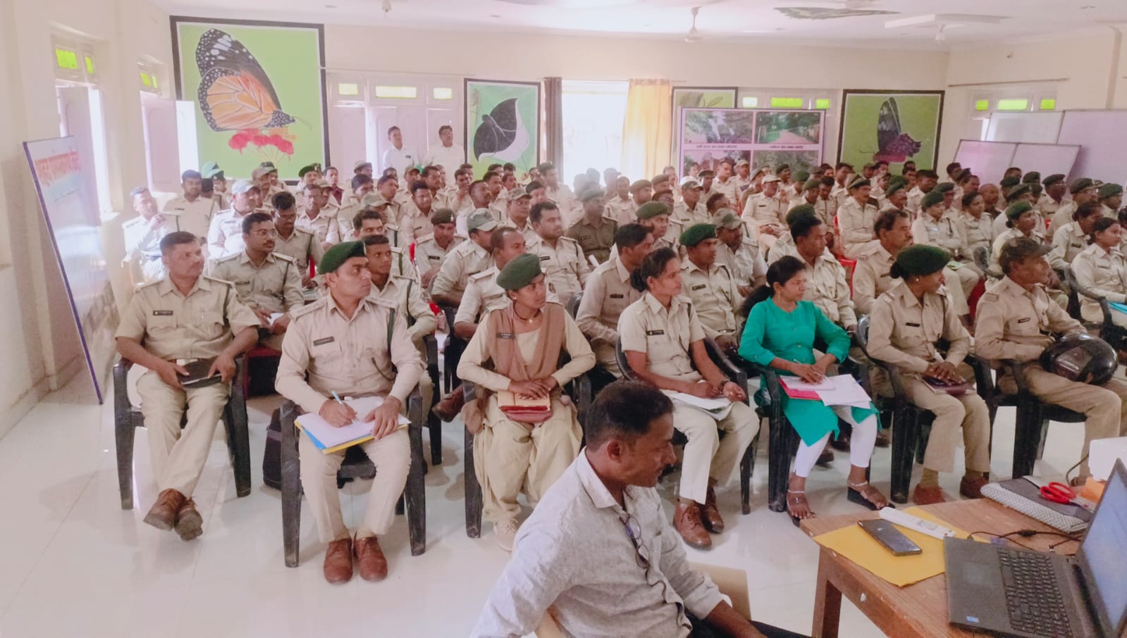 फॉरेस्ट फायर सीजन 2025 विषय पर एक दिवसीय प्रशिक्षण सह कार्यशाला संपन्न
