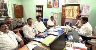 महासमुंद में शिक्षा विभाग की बड़ी समीक्षा: अपार आईडी और प्रमाण पत्र कार्य जल्द पूरा करने के निर्देश