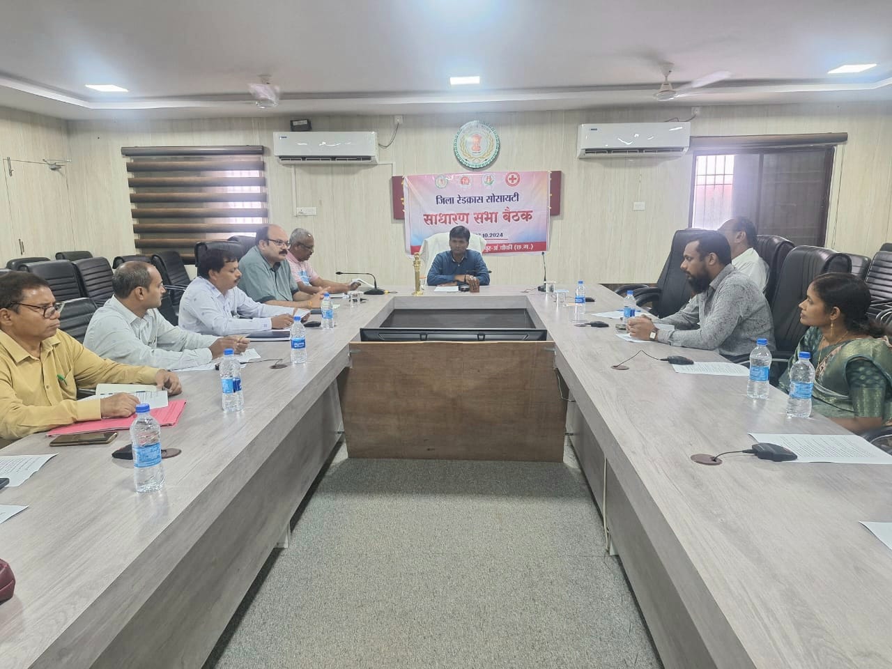 जिला रेड क्रॉस सोसाइटी की साधारण सभा की बैठक, स्वास्थ्य सेवाओं को सुदृढ़ करने पर विशेष जोर