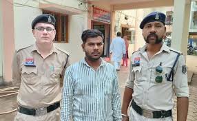  नौकरी दिलाने के बहाने महिला से अश्लील प्रस्ताव रखने वाला आरोपी गिरफ्तार 