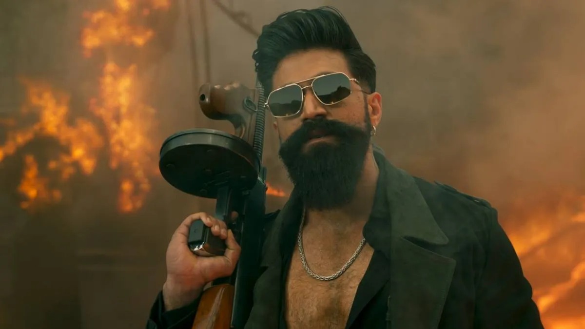 ‘Toxic’ की राह में नई रुकावट! आखिर क्यों बार-बार टल रही है यश की मेगा फिल्म?