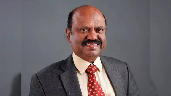 पश्चिम बंगाल के राज्यपाल डॉ. सी.वी. आनंद बोस ने अपने पद से दिया इस्तीफा 