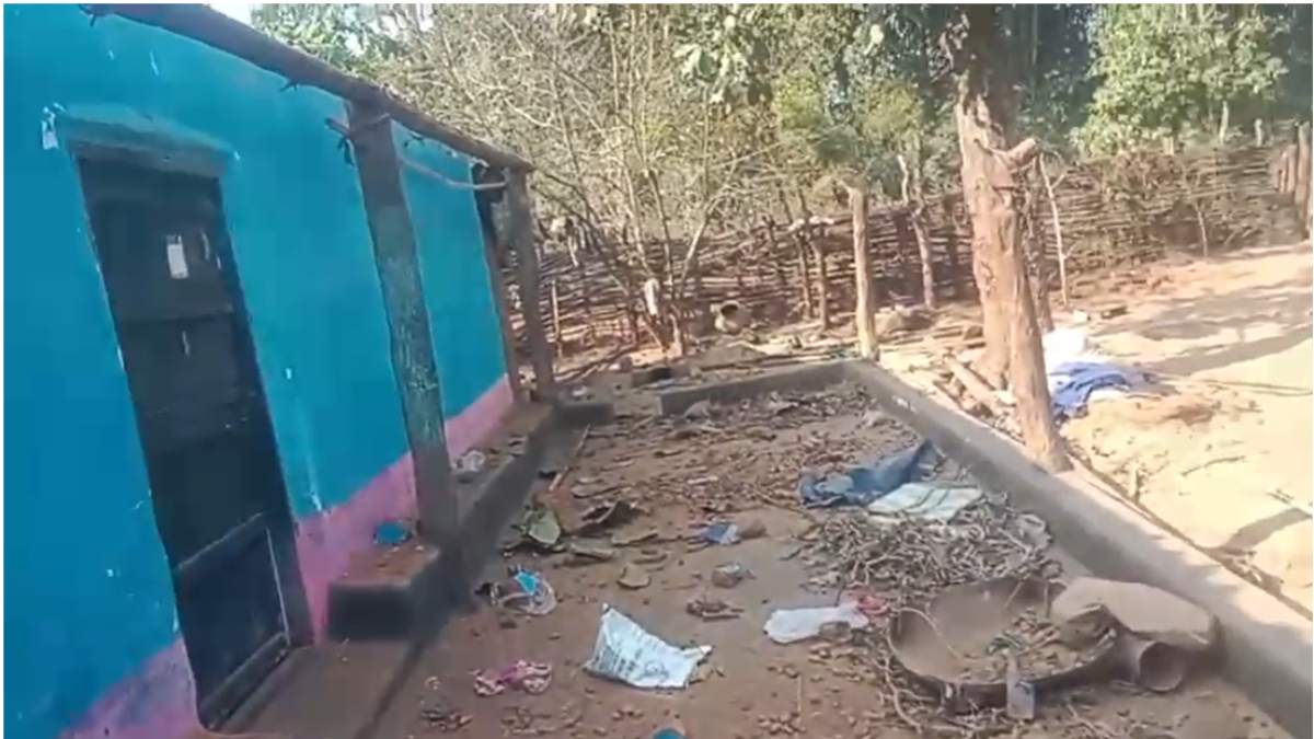 ईकनार में धर्मांतरण को लेकर बड़ा विवाद,2 परिवारों के 16 लोगों के साथ मारपीट कर गांव से भगाया