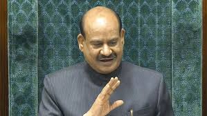 कांग्रेस महिला सांसदों का लोकसभा स्पीकर पर गंभीर आरोप,आप सरकार के दबाव में काम कर रहे हैं