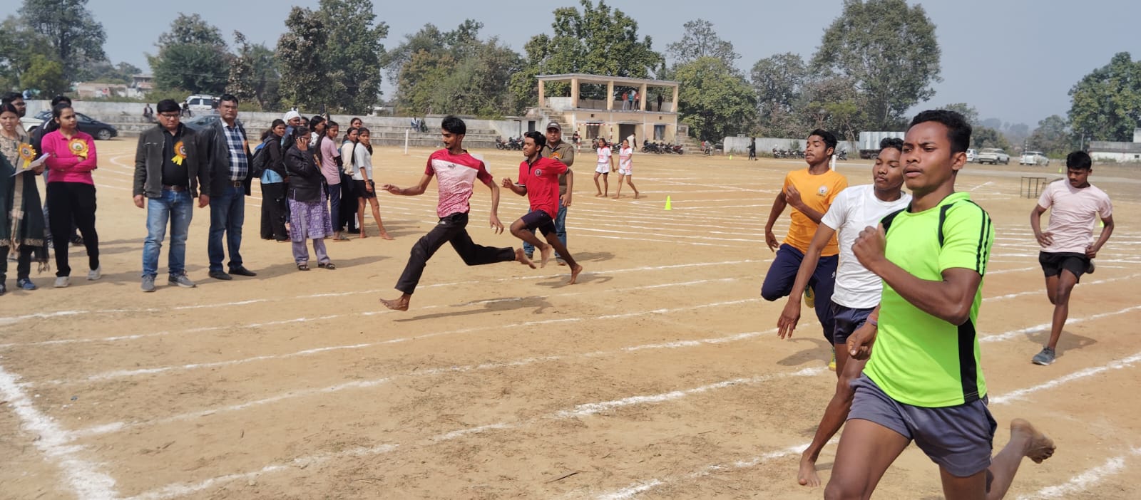 मिनी स्टेडियम खड़गवां बना खेल प्रतिभाओं का केंद्र, सरगुजा ओलंपिक का खण्डस्तरीय शुभारंभ