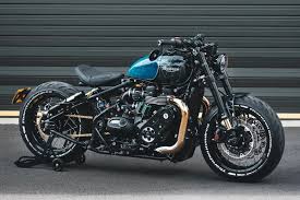 दमदार फीचर्स के साथ रोड रैडिंग शौकीनों के लिए Triumph Bonneville Bobber लॉन्च