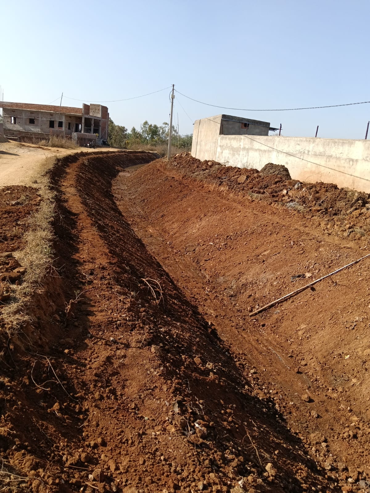 नहर में बहते पानी को लेकर उठे सवालों पर विभाग ने दी स्पष्ट जानकारी