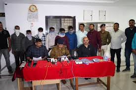 सोने-चांदी की सफाई कराने का झांसा देकर की लाखों की ठगी करने वाले 6 आरोपी गिरफ्तार 
