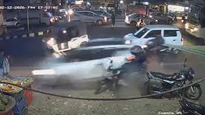 लखनऊ में हिट एंड रन, कार चालक ने 6 लोगों को रौंदा-6 साल के मासूम की मौत